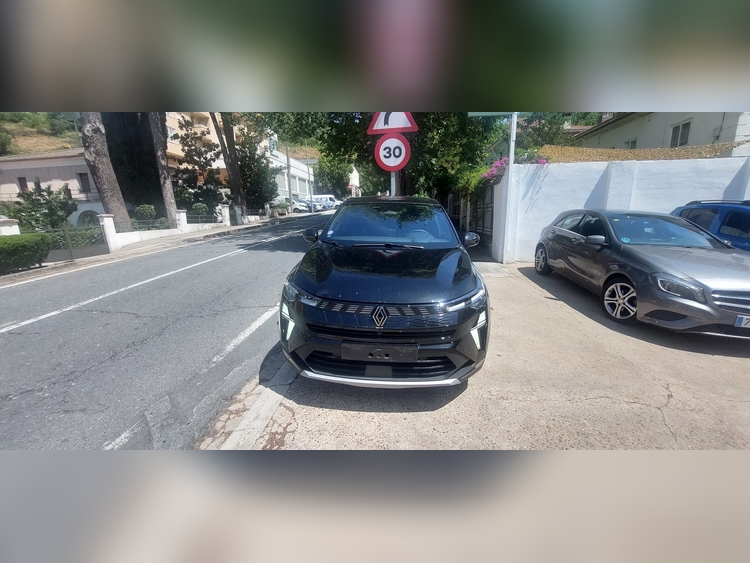 Renault Symbioz hybr 145cv foto 5